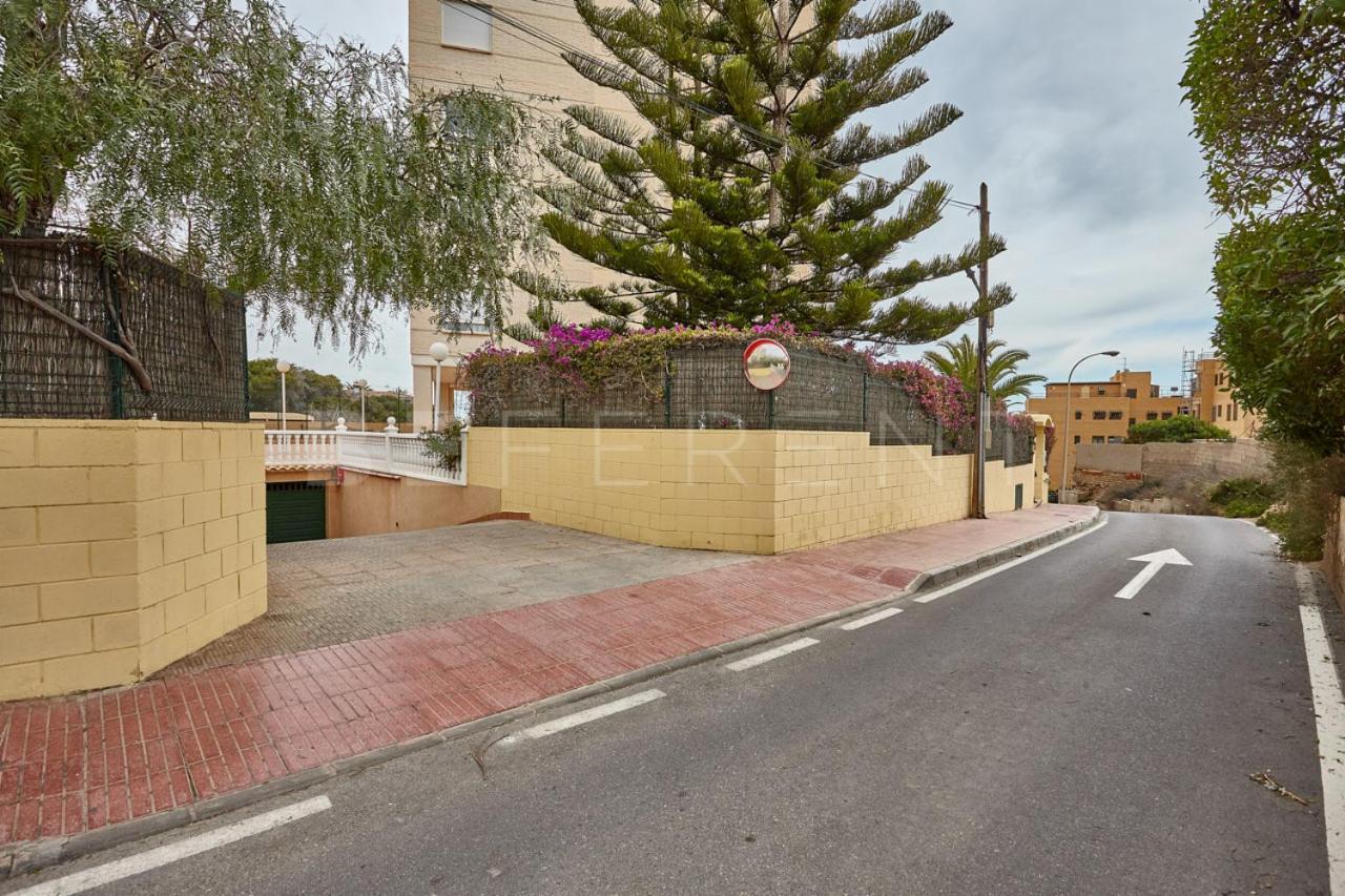 Beferent Urbaeuropa Apartment El Campello Bagian luar foto